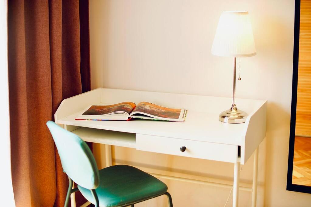 ורשה Apartment With National Stadion View, Free Parking מראה חיצוני תמונה